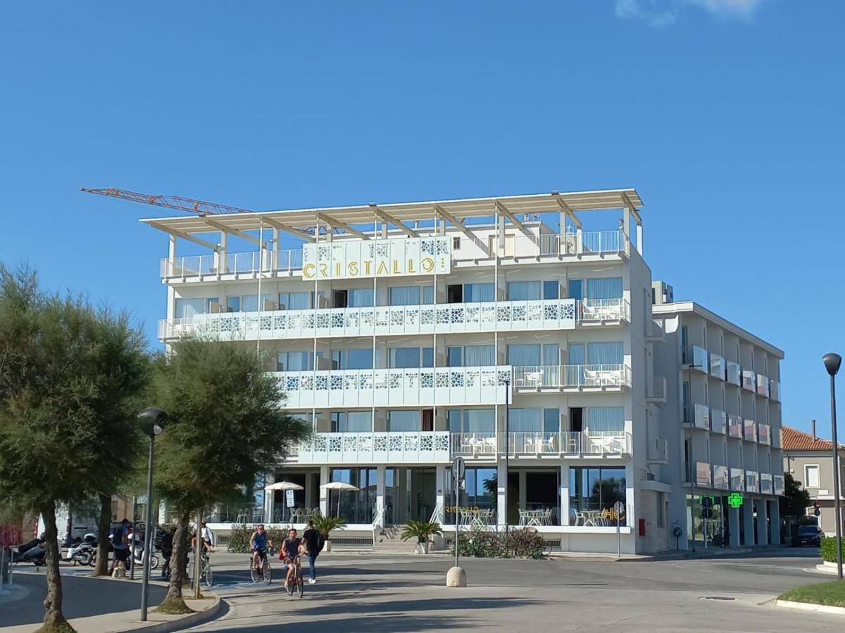 Hotel Cristallo Senigallia Exterior photo