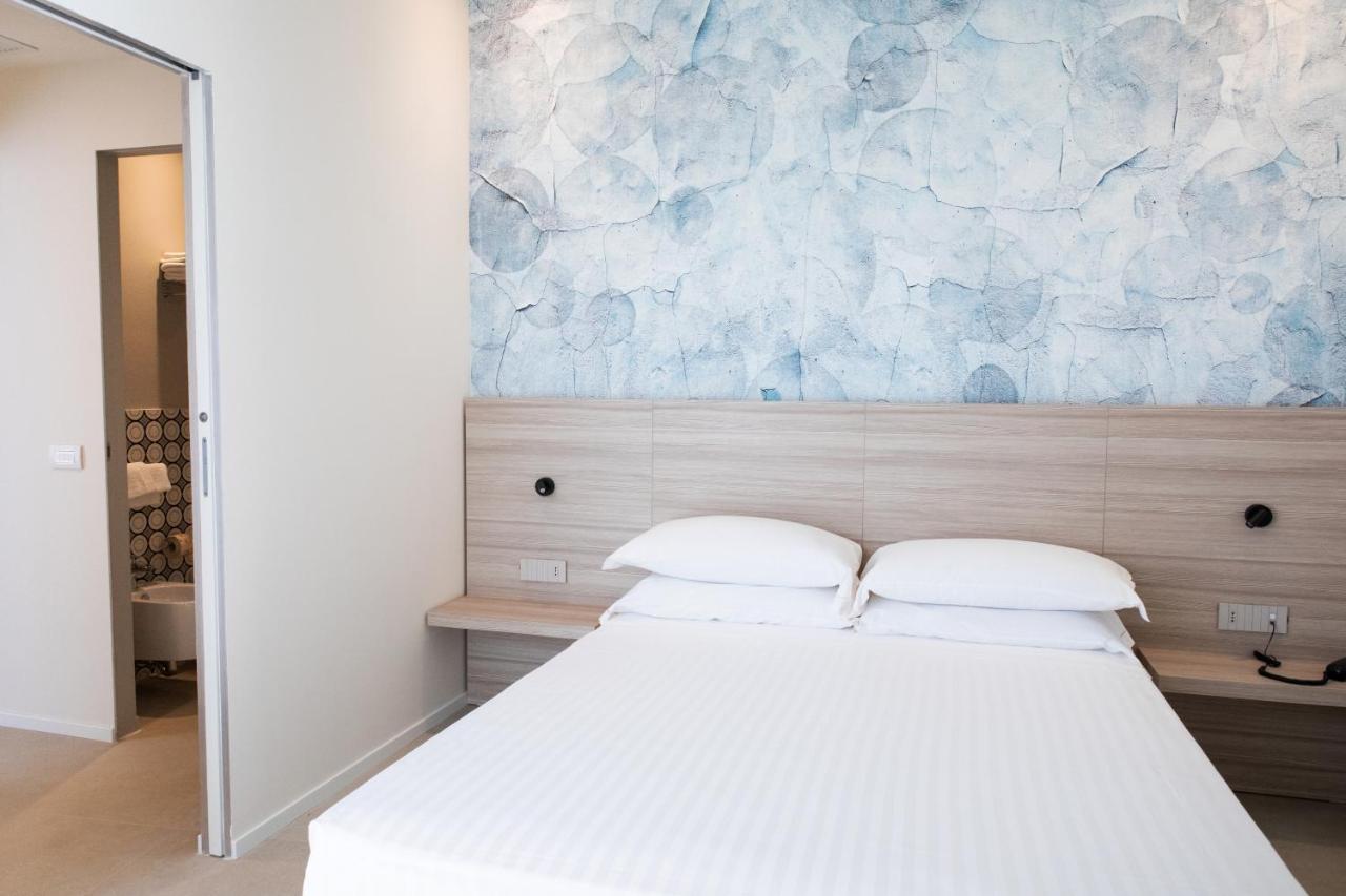 Hotel Cristallo Senigallia Exterior photo