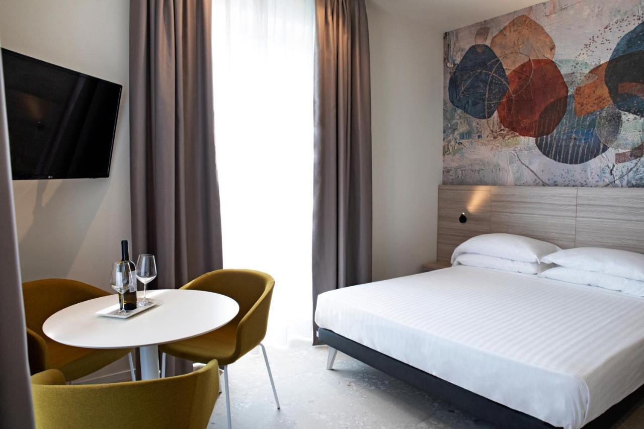 Hotel Cristallo Senigallia Exterior photo