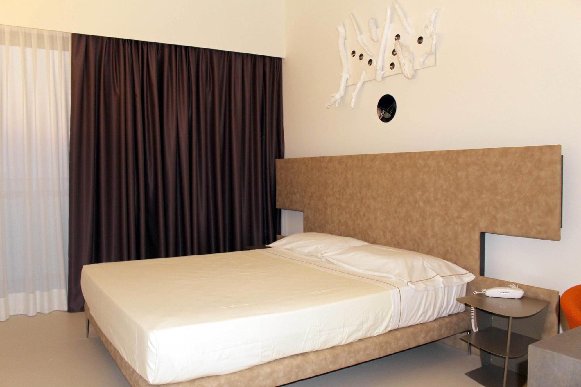 Hotel Cristallo Senigallia Room photo