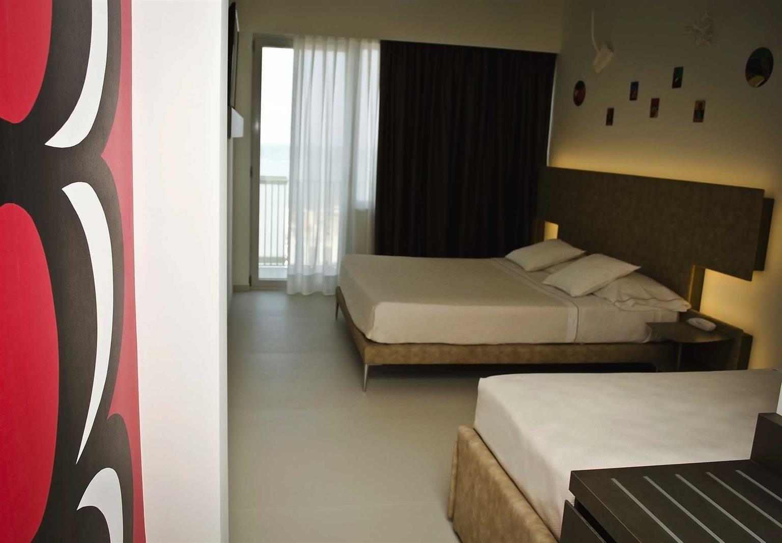 Hotel Cristallo Senigallia Exterior photo