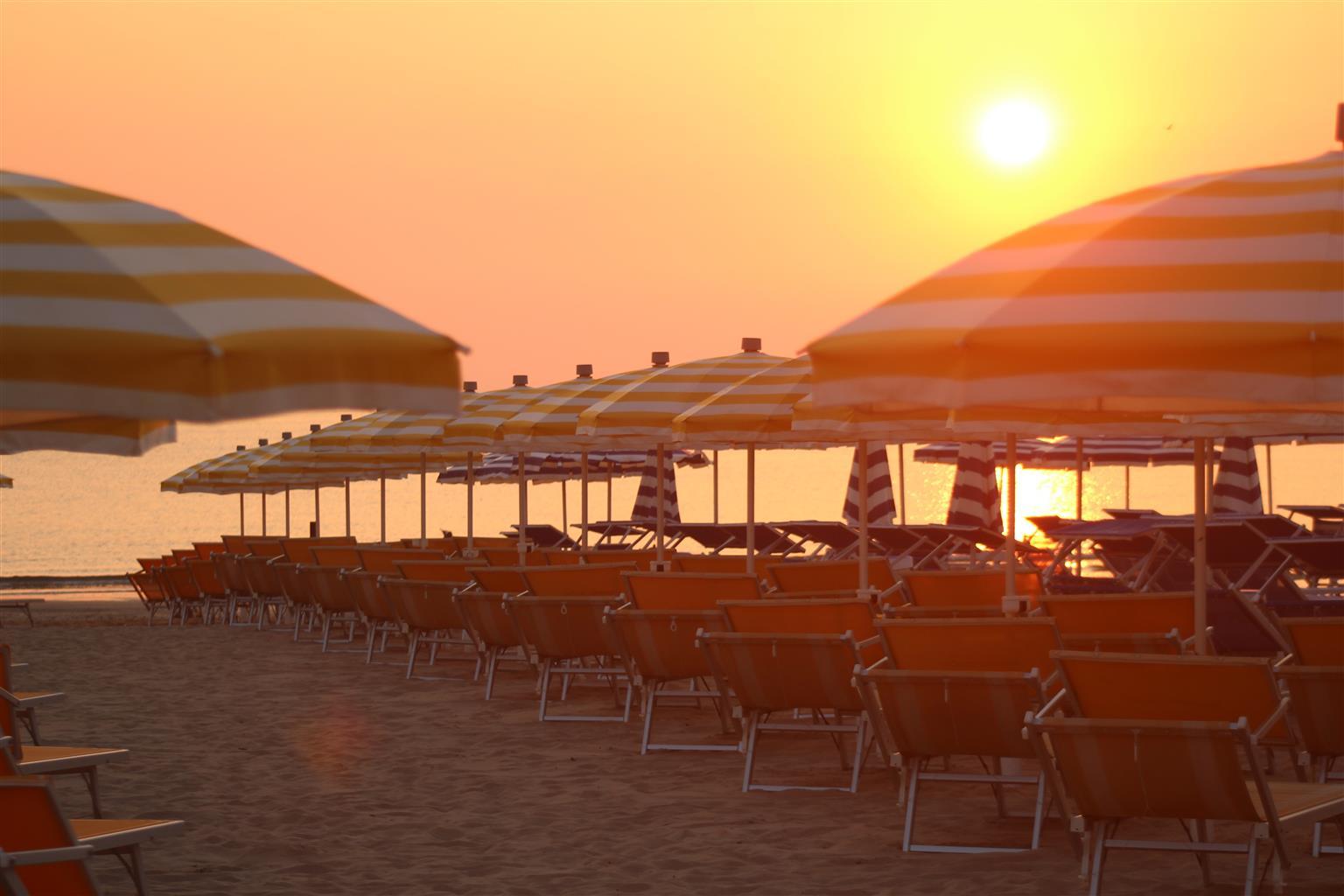 Hotel Cristallo Senigallia Exterior photo