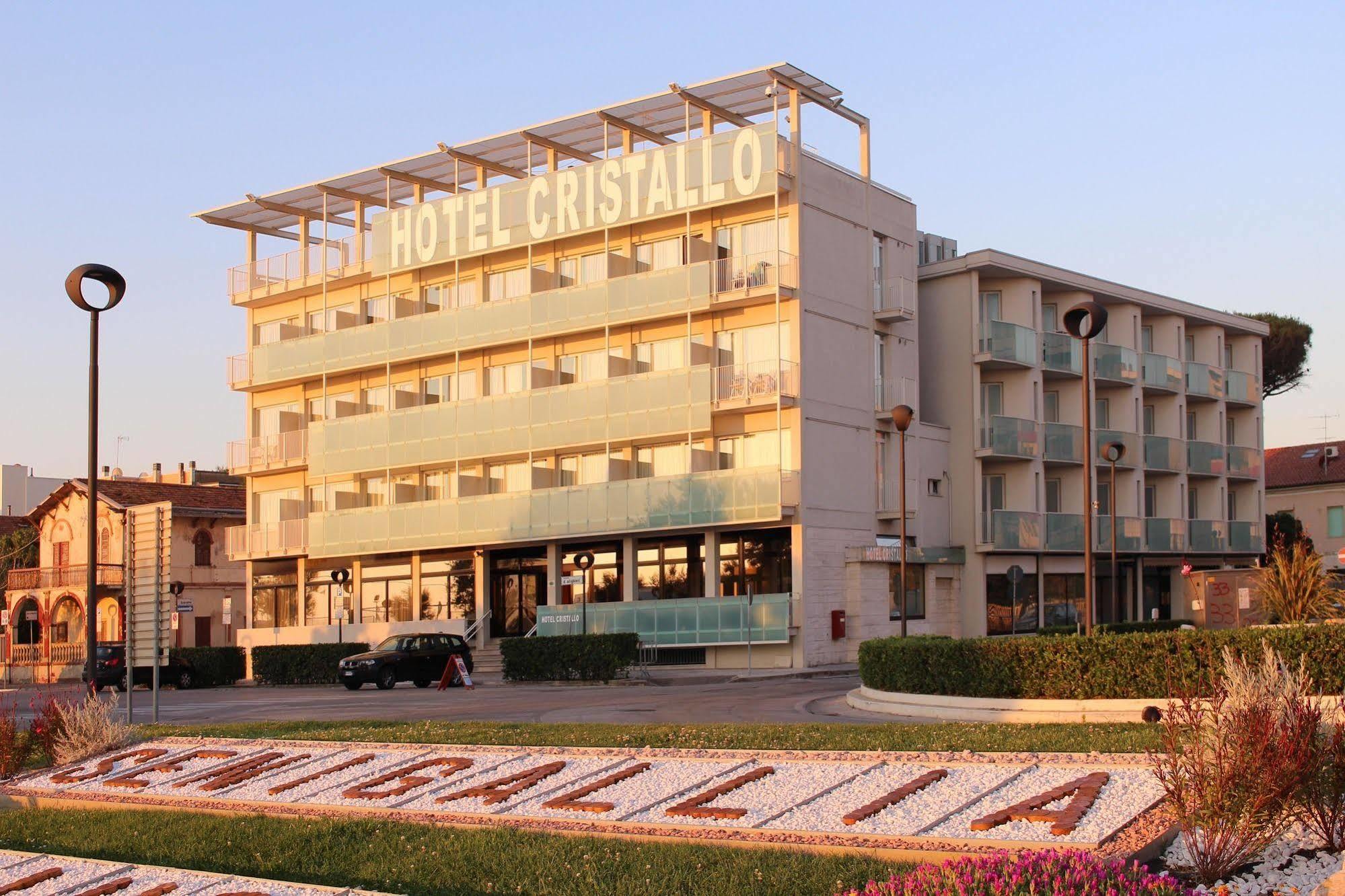 Hotel Cristallo Senigallia Exterior photo